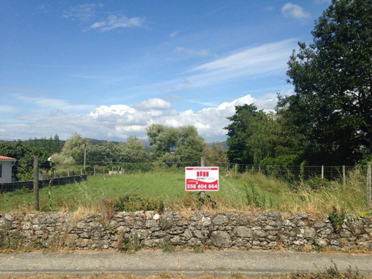  قطعة أرض في Caminha, Portugal 932متر مربع رقم 93773