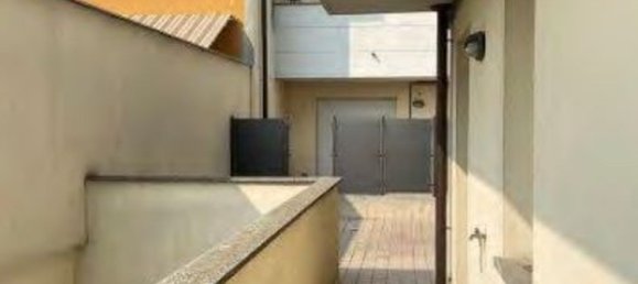 3-salle Appartement à Giussano, Italy No. 105739 20