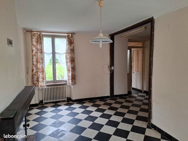 Casa de 2 dormitorios en Indre, France No. 300692