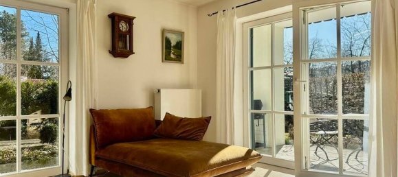 2-salle Appartement à Hof, Germany No. 116950 3