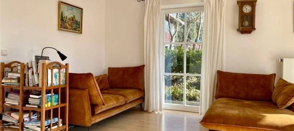 2-salle Appartement à Hof, Germany No. 116950 2