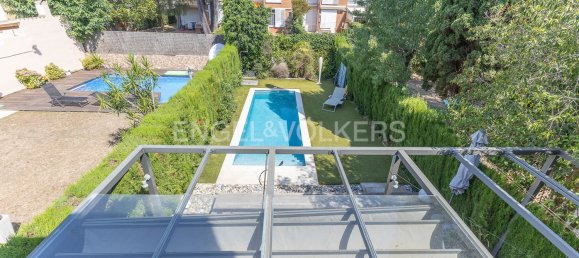 5 bedrooms House in Premia De Mar, Spain No. 133990 35