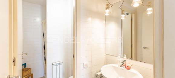 5 bedrooms House in Premia De Mar, Spain No. 133990 17