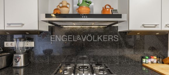 5 bedrooms House in Premia De Mar, Spain No. 133990 8