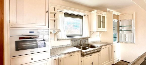 Пентхаус с 2 спальнями в Хитцинг, Австрия № 176715 2