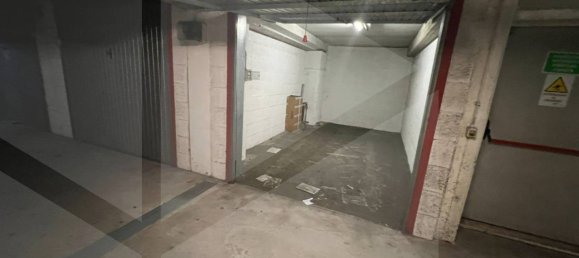 1 room Garage in Rome, Italy No. 34545 17