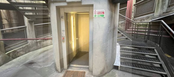 1 room Garage in Rome, Italy No. 34545 3