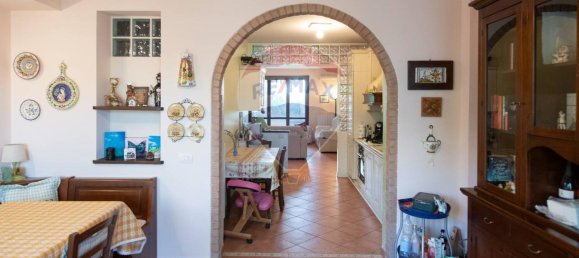 7-Zimmer Wohnung in Montemarciano, Italy, Nr. 7063 48