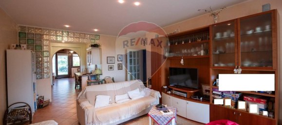 7-Zimmer Wohnung in Montemarciano, Italy, Nr. 7063 41