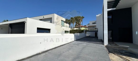 5 غرف نوم منزل في Corroios, Portugal رقم 243271 22