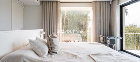 5 bedrooms Villa in Marbella, Spain No. 217449 22