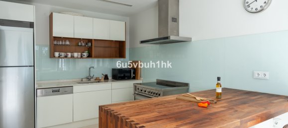 5 bedrooms Villa in Marbella, Spain No. 217449 6