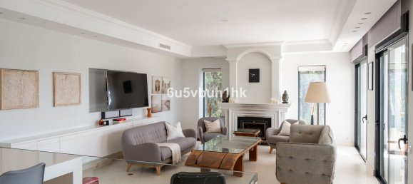 5 bedrooms Villa in Marbella, Spain No. 217449 5