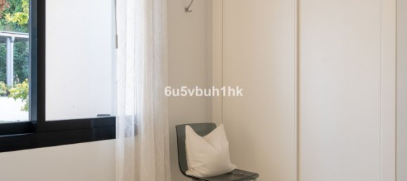 5 bedrooms Villa in Marbella, Spain No. 217449 13