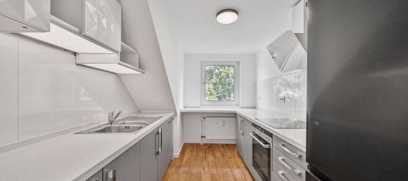 2 rooms Apartment in Eimsbuttel, Germany No. 322514 3