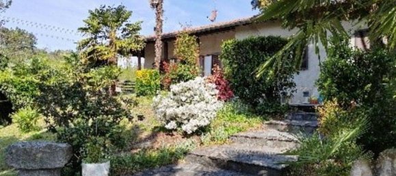 6 chambres Appartement à Mercallo, Italy No. 14403 3