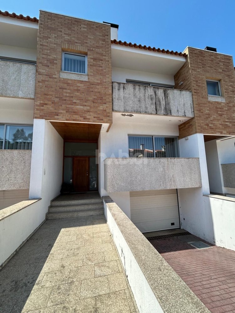 4 Schlafzimmer Haus in Lijo, Portugal, Nr. 249304