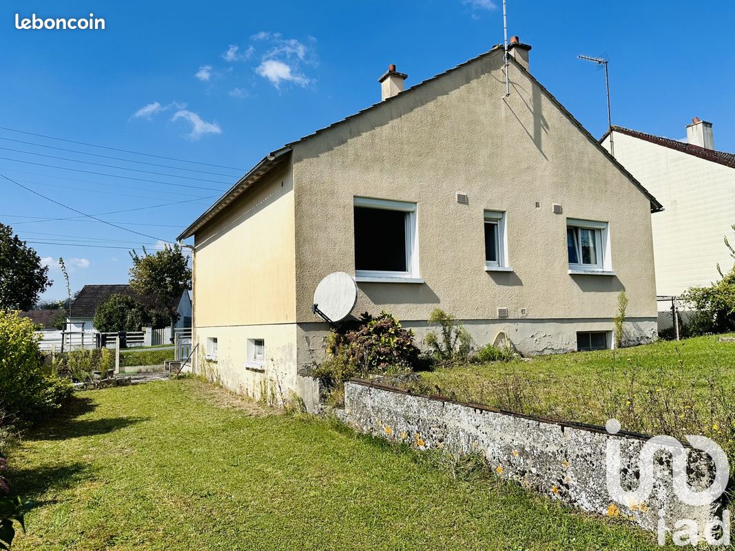 5-salle Maison à Pithiviers, France No. 232990