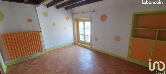 4 rooms Townhouse in Crezancy, France No. 75514 4