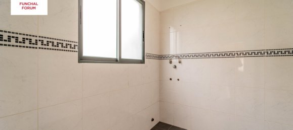 Villa de 3 dormitorios en Funchal, Portugal No. 115618 9