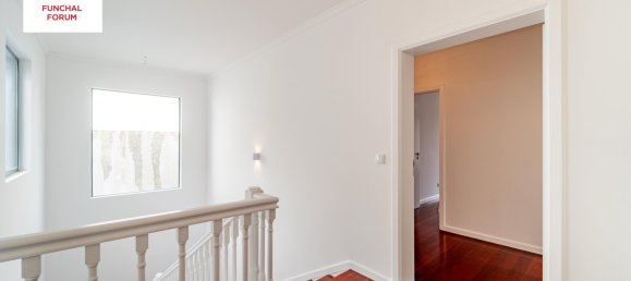 Villa de 3 dormitorios en Funchal, Portugal No. 115618 12