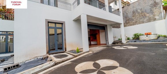 Villa de 3 dormitorios en Funchal, Portugal No. 115618 27