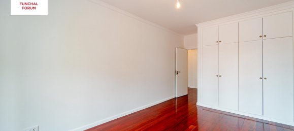 Villa de 3 dormitorios en Funchal, Portugal No. 115618 23