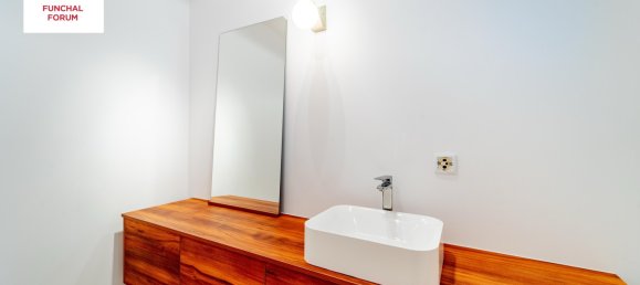 Villa de 3 dormitorios en Funchal, Portugal No. 115618 11