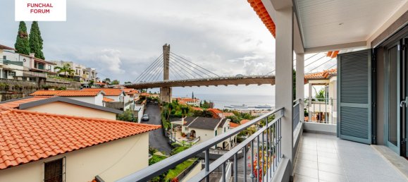 Villa de 3 dormitorios en Funchal, Portugal No. 115618 20