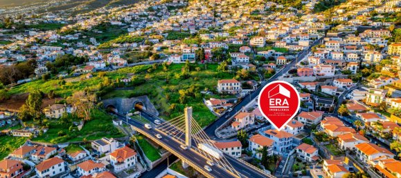 Villa de 3 dormitorios en Funchal, Portugal No. 115618 32