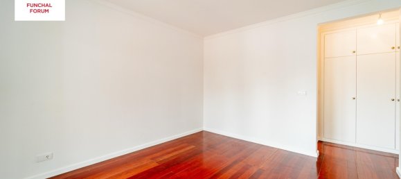 Villa de 3 dormitorios en Funchal, Portugal No. 115618 16
