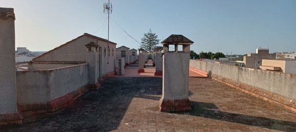 Apartamento de 4 dormitorios en Menorca, Spain No. 154050 39