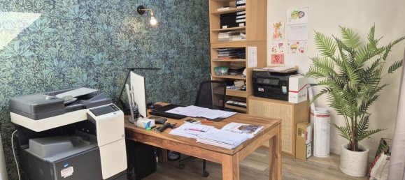 45m² Commercial property in Talmont-Saint-Hilaire, France No. 97768 3