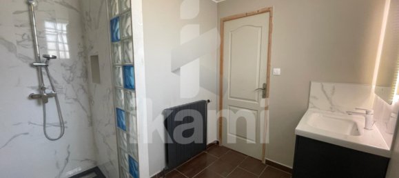 2 bedrooms Villa in Sermaises, France No. 86018 8