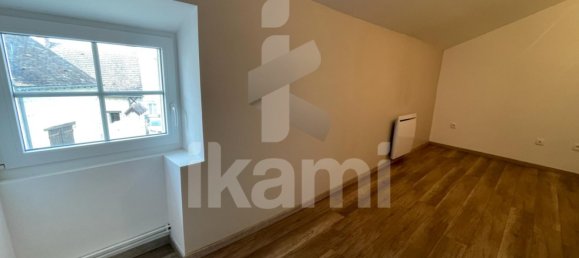 2 bedrooms Villa in Sermaises, France No. 86018 12