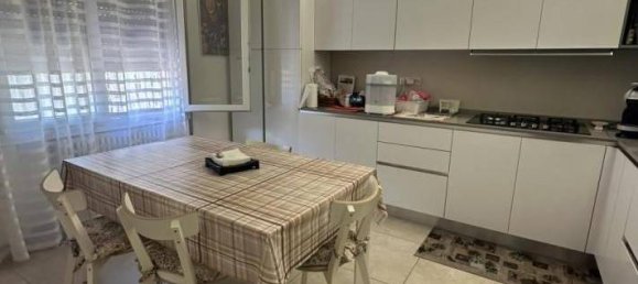 2 bedrooms Villa in Padua, Italy No. 266384 9