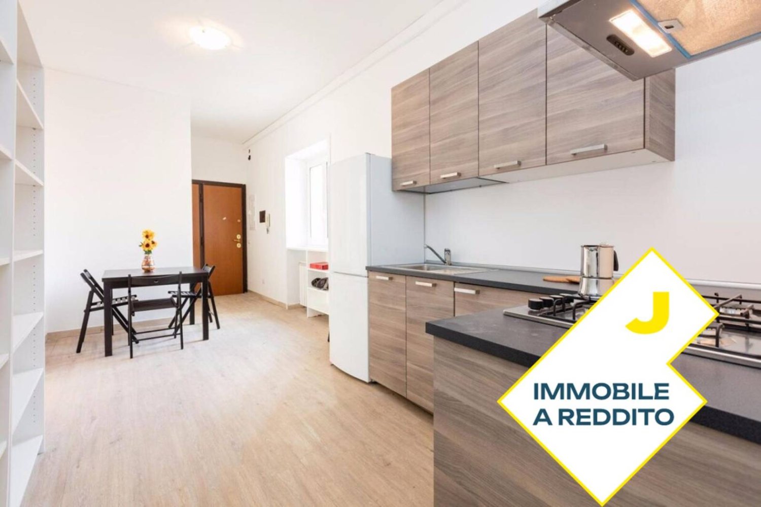 5 bedrooms Apartment in Rome, Italy No. 128631