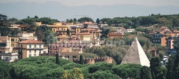 5 bedrooms Apartment in Rome, Italy No. 128631 17