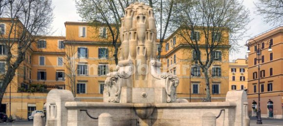 5 bedrooms Apartment in Rome, Italy No. 128631 14