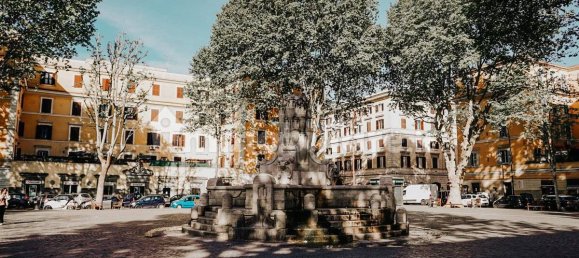 5 bedrooms Apartment in Rome, Italy No. 128631 15