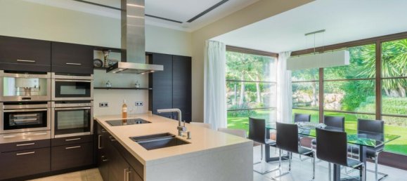 Вилла с 6 спальнями в Марбелья, Испания № 23004 16