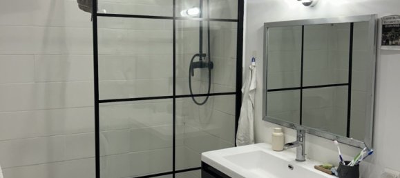 4 bedrooms Apartment in Marseille, France No. 299315 8