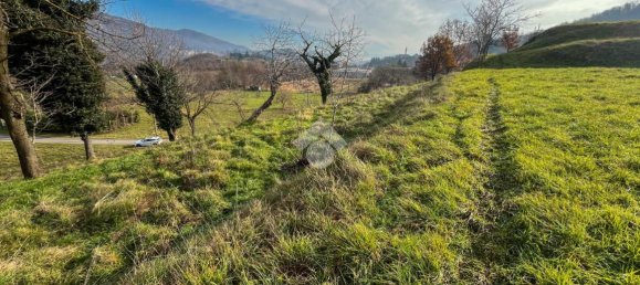 12420m² Land in La Valletta Brianza, Italy No. 162710 12