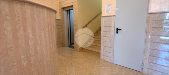 3 bedrooms Apartment in Chioggia, Italy No. 362529 2