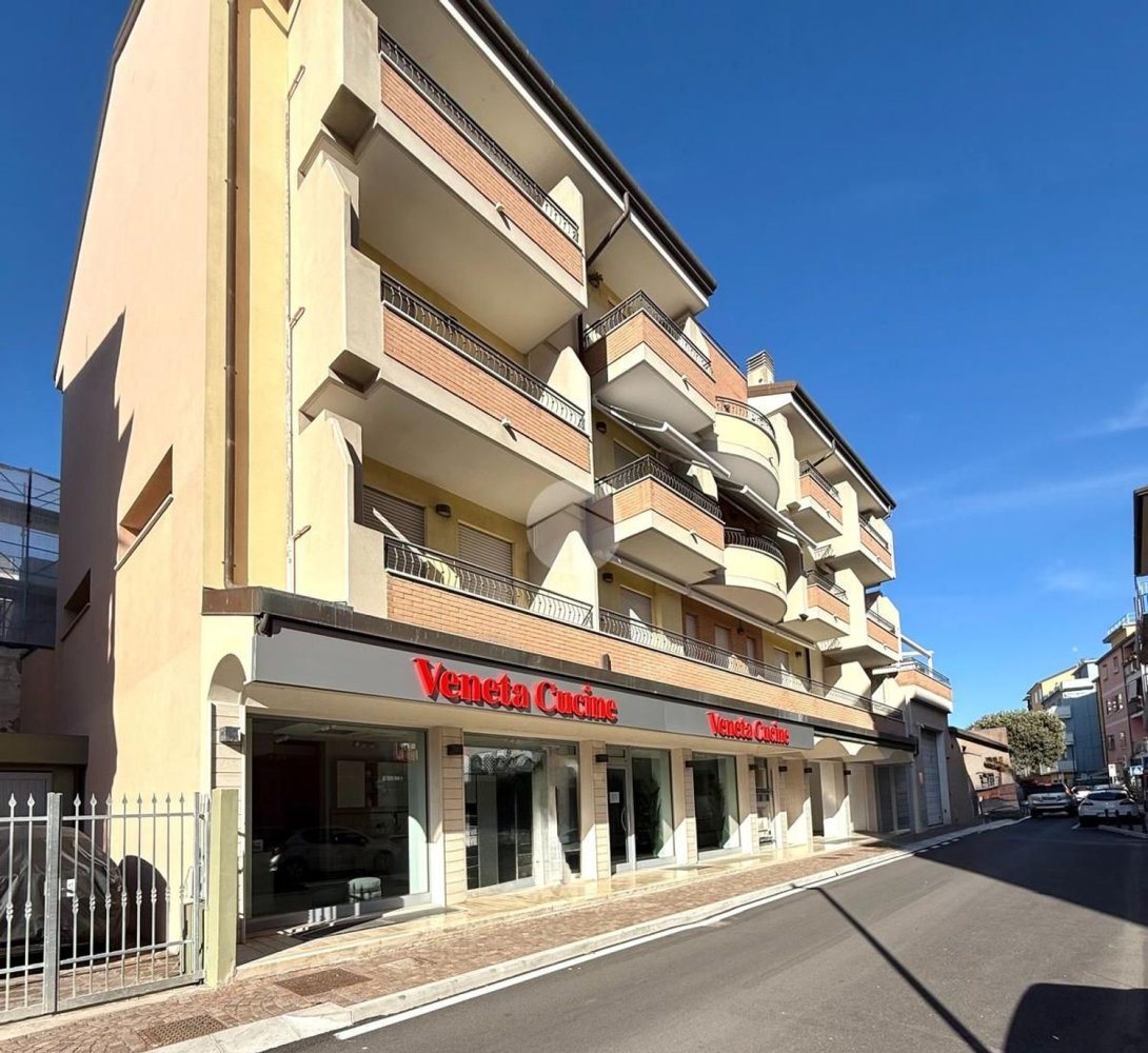 3 bedrooms Apartment in Chioggia, Italy No. 362529