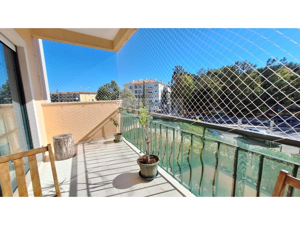 2 bedrooms Apartment in Cascais, Portugal No. 335995
