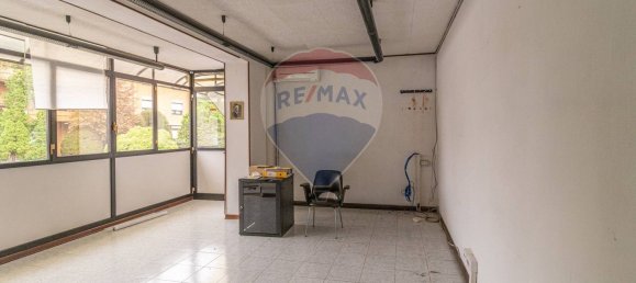 858m² Commercial property in Borgomanero, Italy No. 56283 19