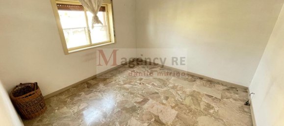 4 rooms Apartment in Reggio Calabria, Italy No. 70436 8