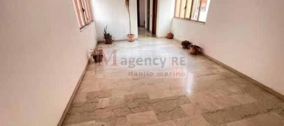 4 rooms Apartment in Reggio Calabria, Italy No. 70436 7