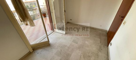 4 rooms Apartment in Reggio Calabria, Italy No. 70436 12